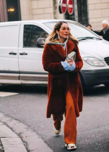 老爹鞋怎么搭配衣服