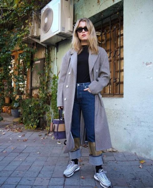 老爹鞋怎么搭配衣服