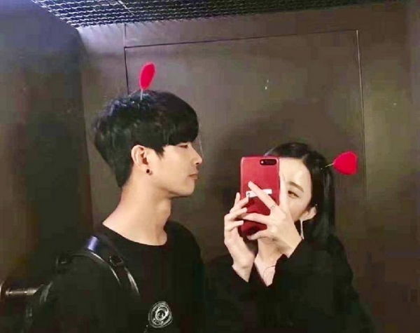 怎么跟女朋友聊天找话题