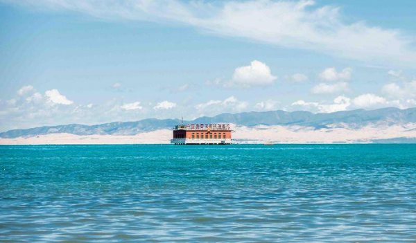 我国最大的咸水湖是什么湖