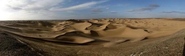 中国最大的沙漠是哪个沙漠