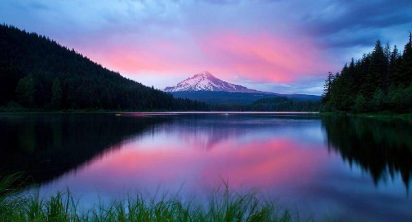 世界上最深的湖是什么湖