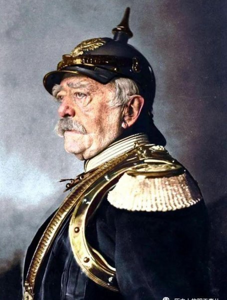 埃菲尔铁塔是哪个国家的