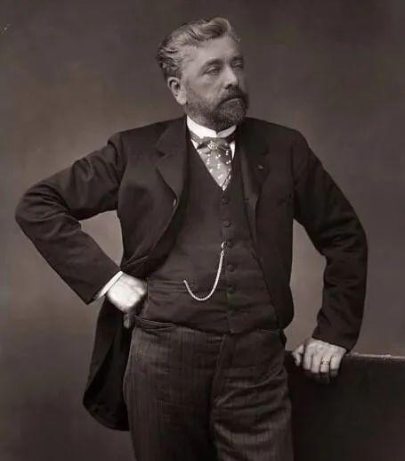 埃菲尔铁塔是哪个国家的