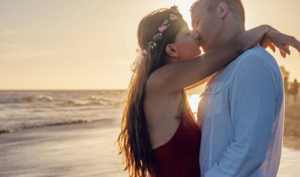 一个男人不爱你的表现有哪些