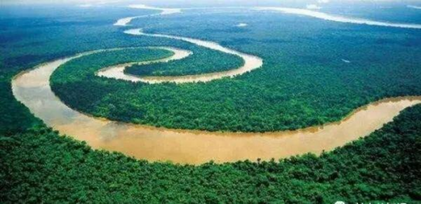 世界上最大的平原是哪个平原