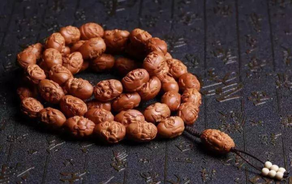 手持多少颗珠子最好