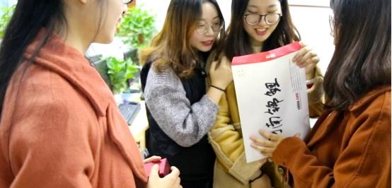 适合女生学的专业就业前景好