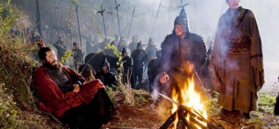 是谁在华容道放走了曹操 华容道为什么放了曹操