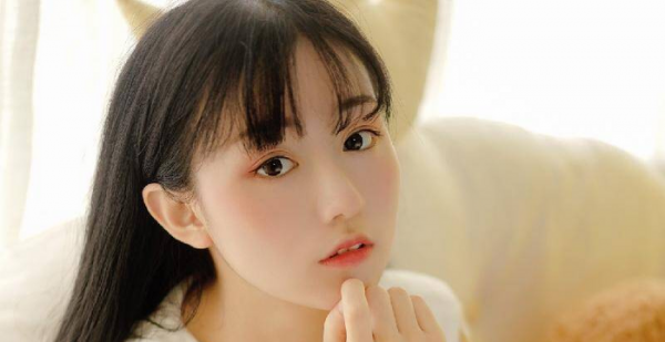 和女生第一次聊天开场白怎么说