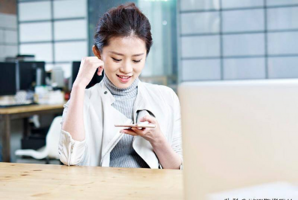 第一次加老师微信怎么打招呼