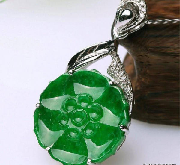 干青翡翠与翡翠怎么区分图片