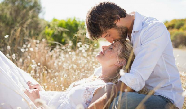 女朋友说分手怎么挽回让她感动