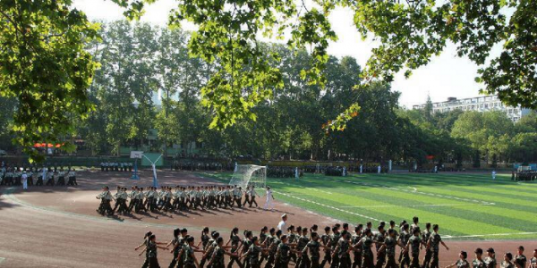 女孩考不上高中的出路