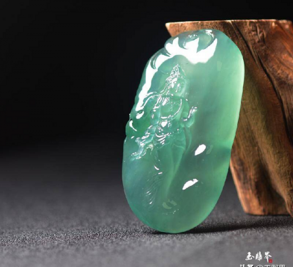 观音菩萨是男的还是女的