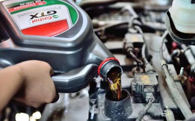 冬季用5w30还是5w40机油好 机油5w30和5w40一样吗