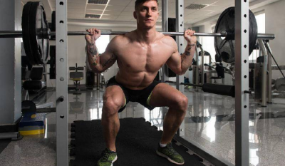 每天深蹲200个一个月后 长期练深蹲的惊人效果