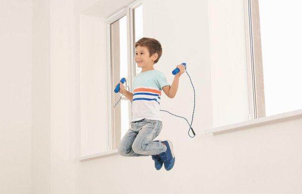 小朋友跳绳的正确方法与技巧