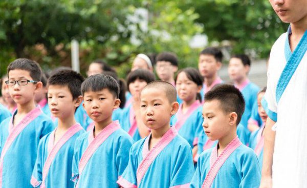 德不孤必有邻出自什么