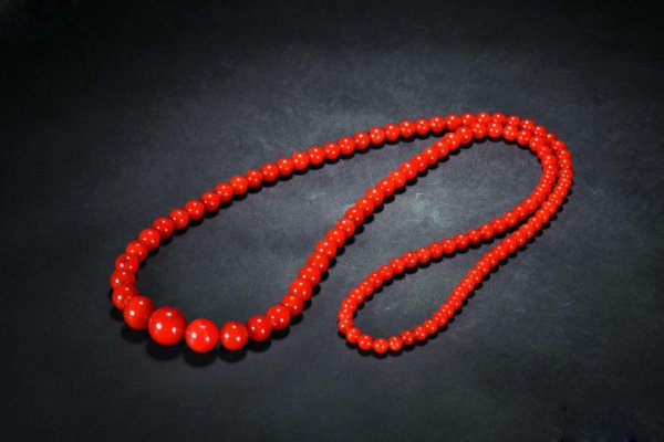 南红是玛瑙还是玉石图片