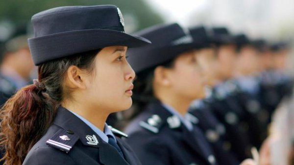 初中毕业能上警校吗