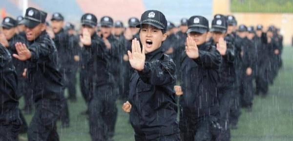 初中毕业能上警校吗