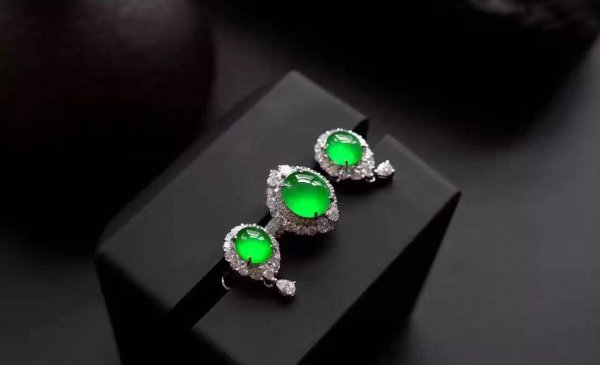 缅甸翡翠的产出特征