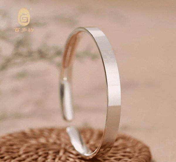 送银手镯代表什么意思