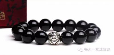 女人戴银曜石好还是金曜石好 银曜石金曜石哪个更好