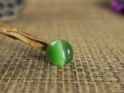 碧玉为什么猫眼最贵 猫眼碧玉价值昂贵的原因
