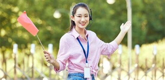 35岁女人无学历适合学点什么