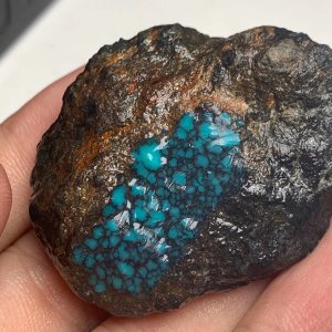 用手机鉴别绿松石真假 判断绿松石真假最简单的办法