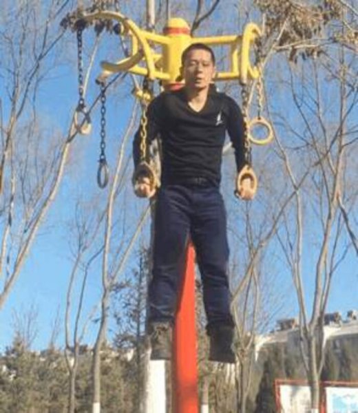 小区里的健身器材有哪些