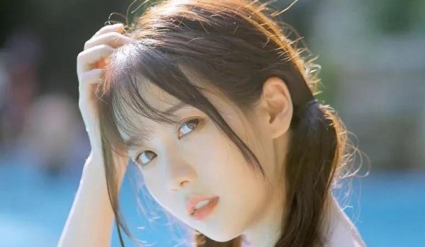 女生暗恋你的表现