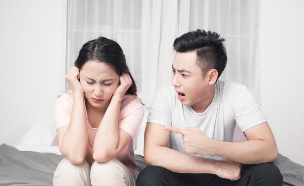 老公冷战不提离婚也不联系你