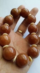 白玉菩提根手串怎么盘 白玉菩提根手串盘玩方法