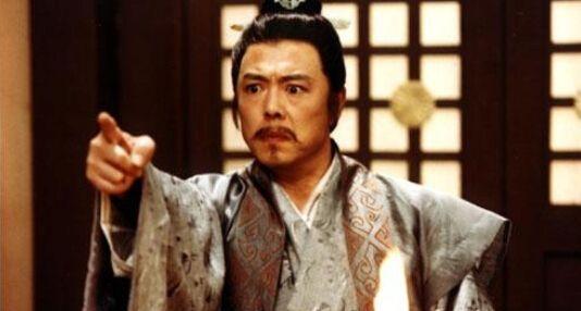 秦始皇的父亲叫什么名字