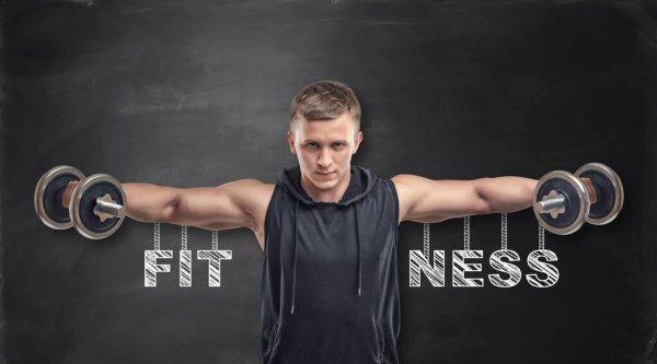 健身练肩最好的三个动作