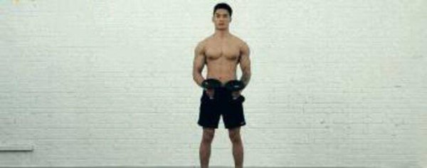 健身练肩最好的三个动作