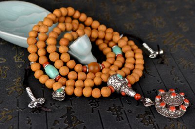 女人戴哪种菩提子好 女人带菩提子的好处