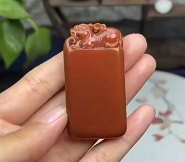 和田玉哪种颜色最值钱