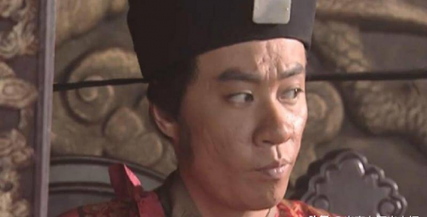 高俅相当于现在什么官