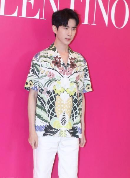 大男子主义的男人喜欢什么样的女人