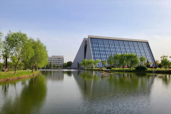 扬州大学几个校区