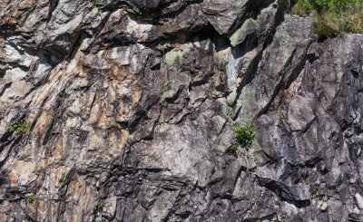 石灰吟是于谦什么时候写的 于谦励志古诗石灰吟赏析