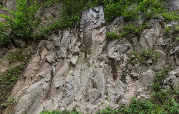 石灰吟是于谦什么时候写的