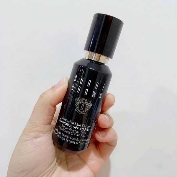 雅诗兰黛dw粉底液好用吗