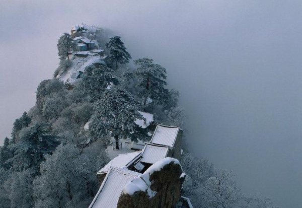 飞鸿踏雪泥比喻什么含义
