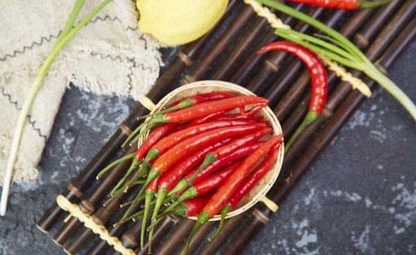 辣椒辣到眼睛小妙招