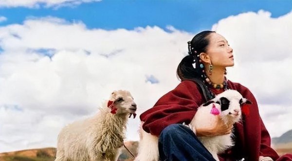 杨丽萍是什么人物